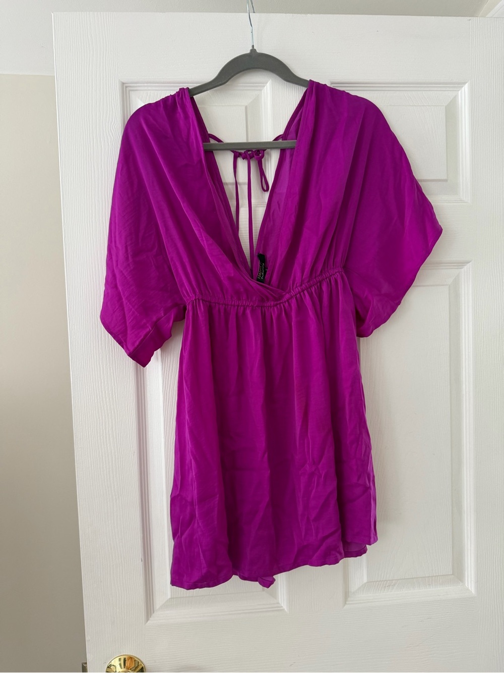 Women’s Deep V Short Sleeve dress - Magenta